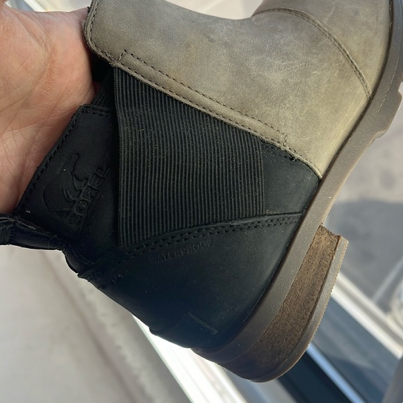 *Sorel | Emelie Leather Chelsea Boots in Taupe Size 7.5 - Picture 16 of 16